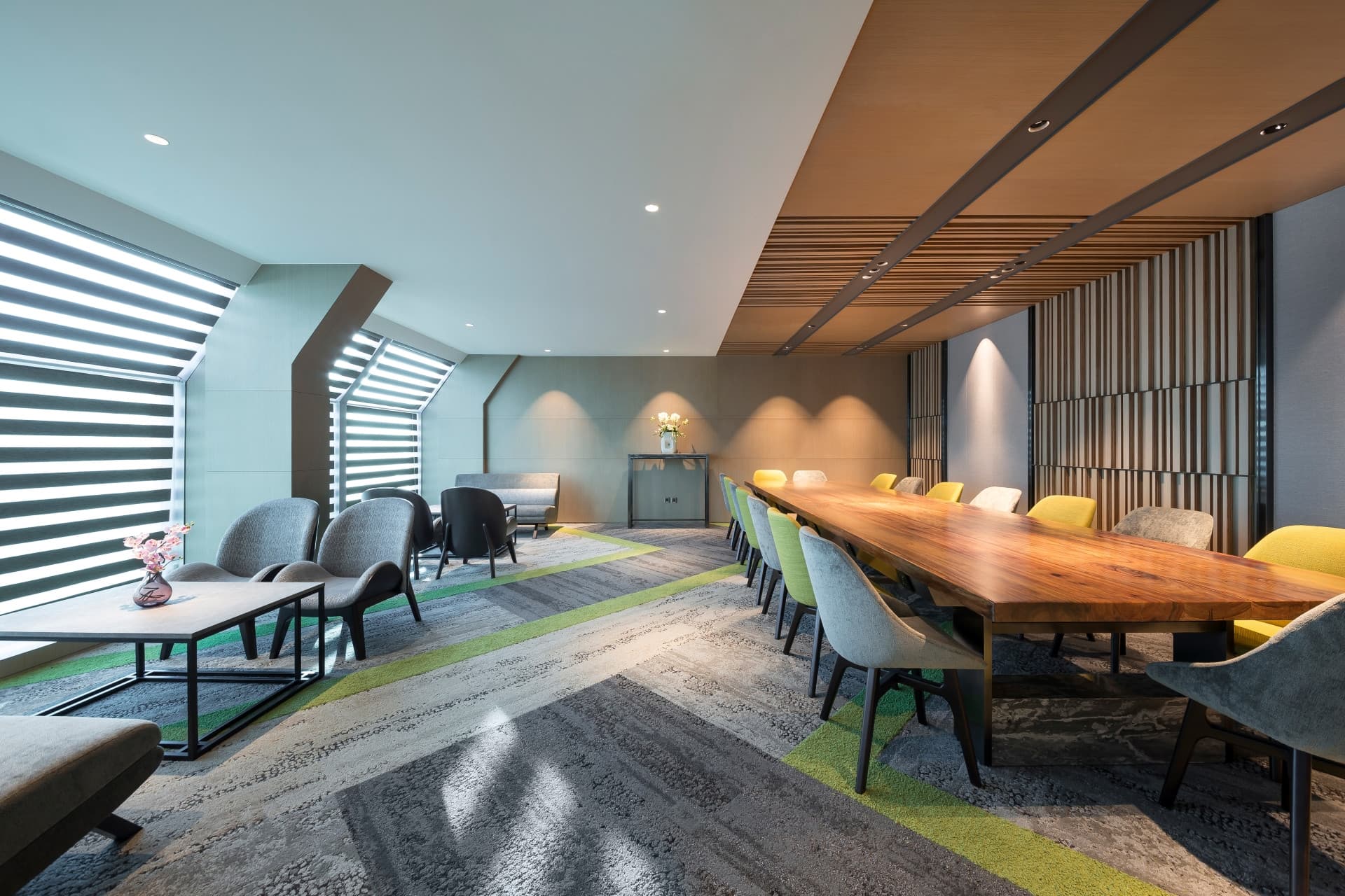 Plaza Premium Lounge The Terroir/The Crest - Taiwan Taoyuan International Airport Terminal 2 - image 5